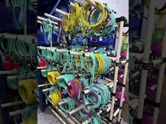 MPO APC Nam đến FC APC Fan Out Cable Mode đơn 12 Sợi cho ứng dụng mật độ cao