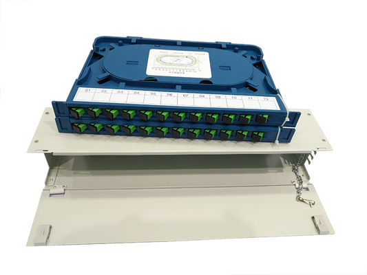 Mua AL Vật liệu Fiber Optic Patch Panel 12 cổng 24 cổng Tray Splice tích hợp SC / LC / FC / ST Connectors sản xuất trực tuyến