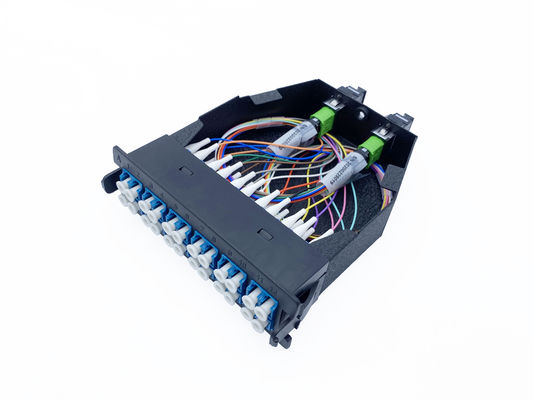 YINGDA nhựa 24fibers MPO đến LC Breakout Cassettes Box với Elite Insertion Loss cho Trung tâm Dữ liệu